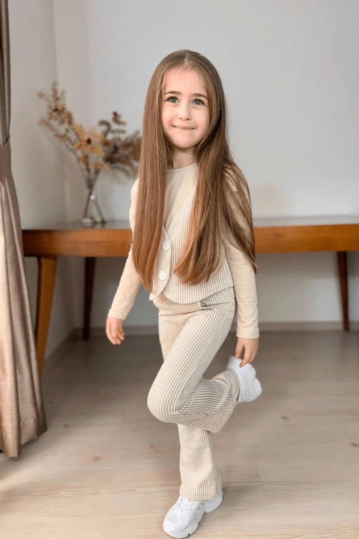 Детски комплект за момиче дълъг ръкав 3 части, бежов цвят