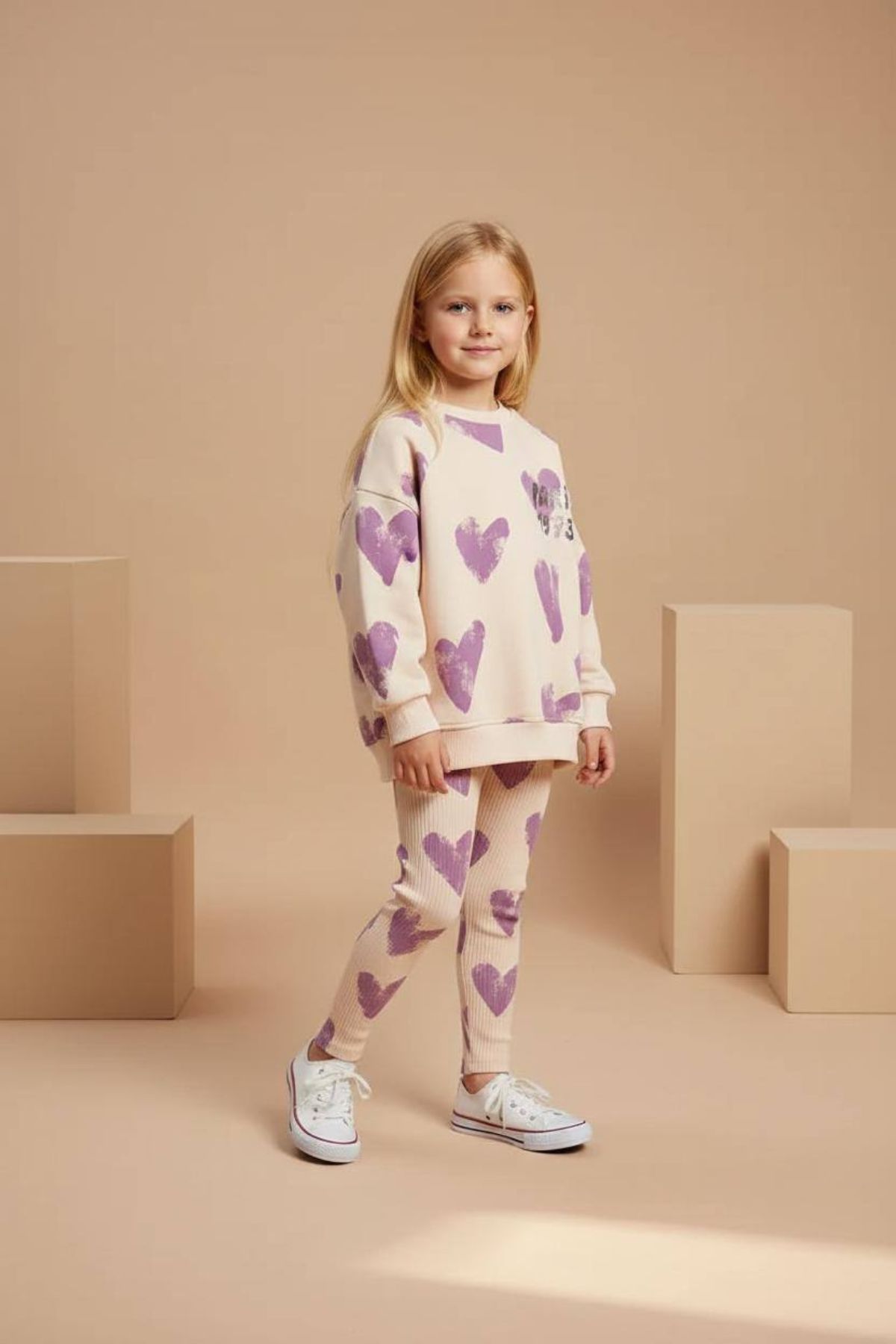 Детски комплект за момиче с дълъг ръкав, бежов цвят 