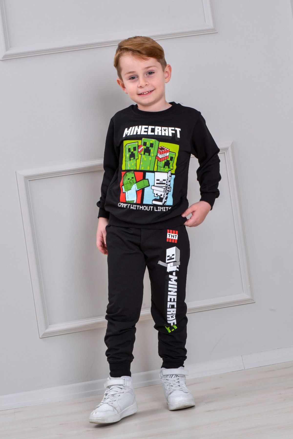 Детски комплект за момче с дълъг ръкав, черен цвят 