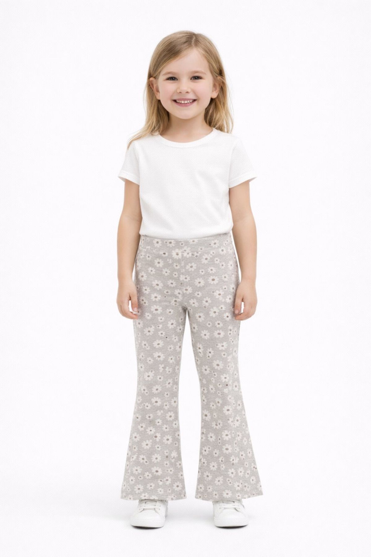 Детски панталон за момиче, бежов цвят