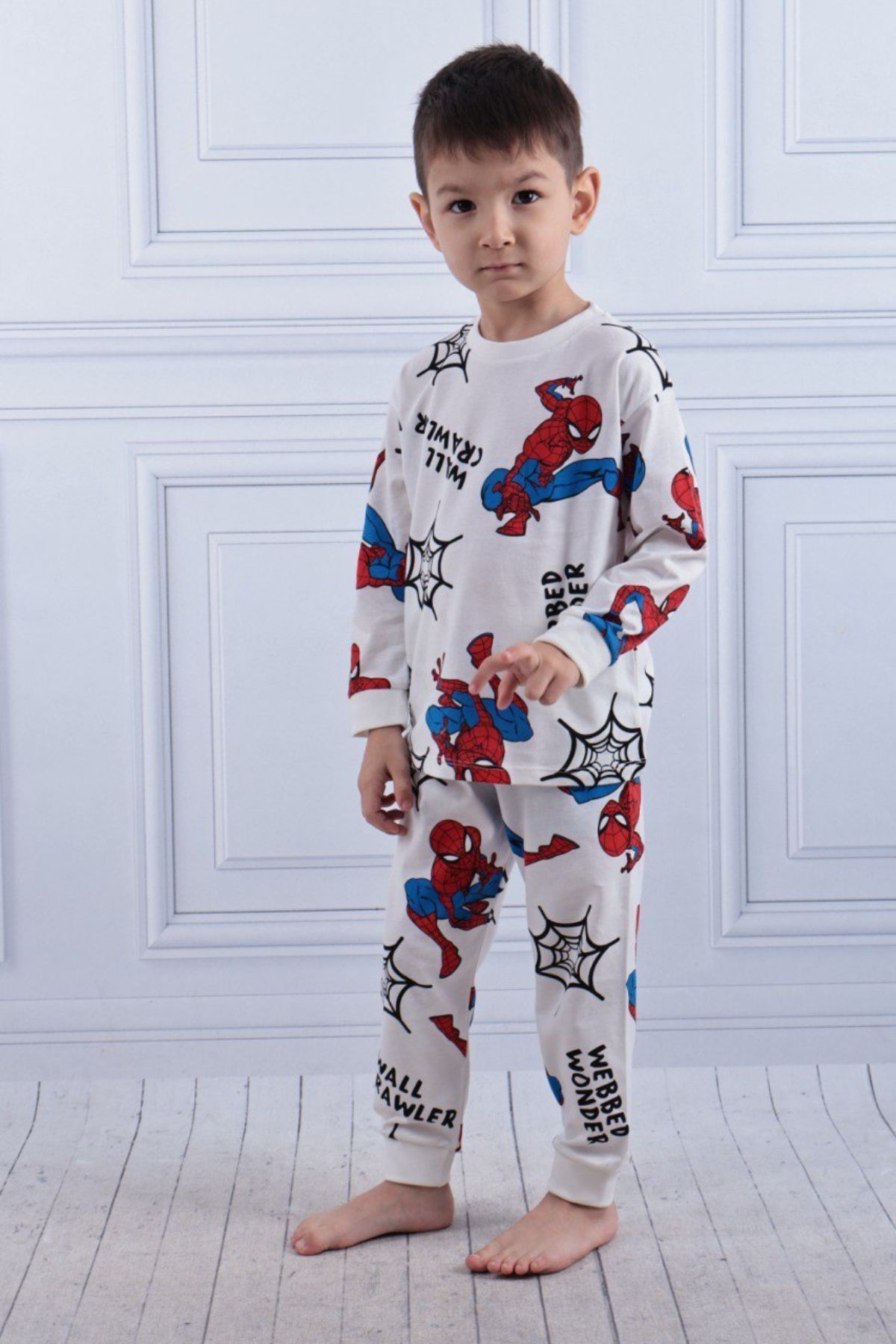 Детска пижама за момче с дълъг ръкав, цвят екрю 