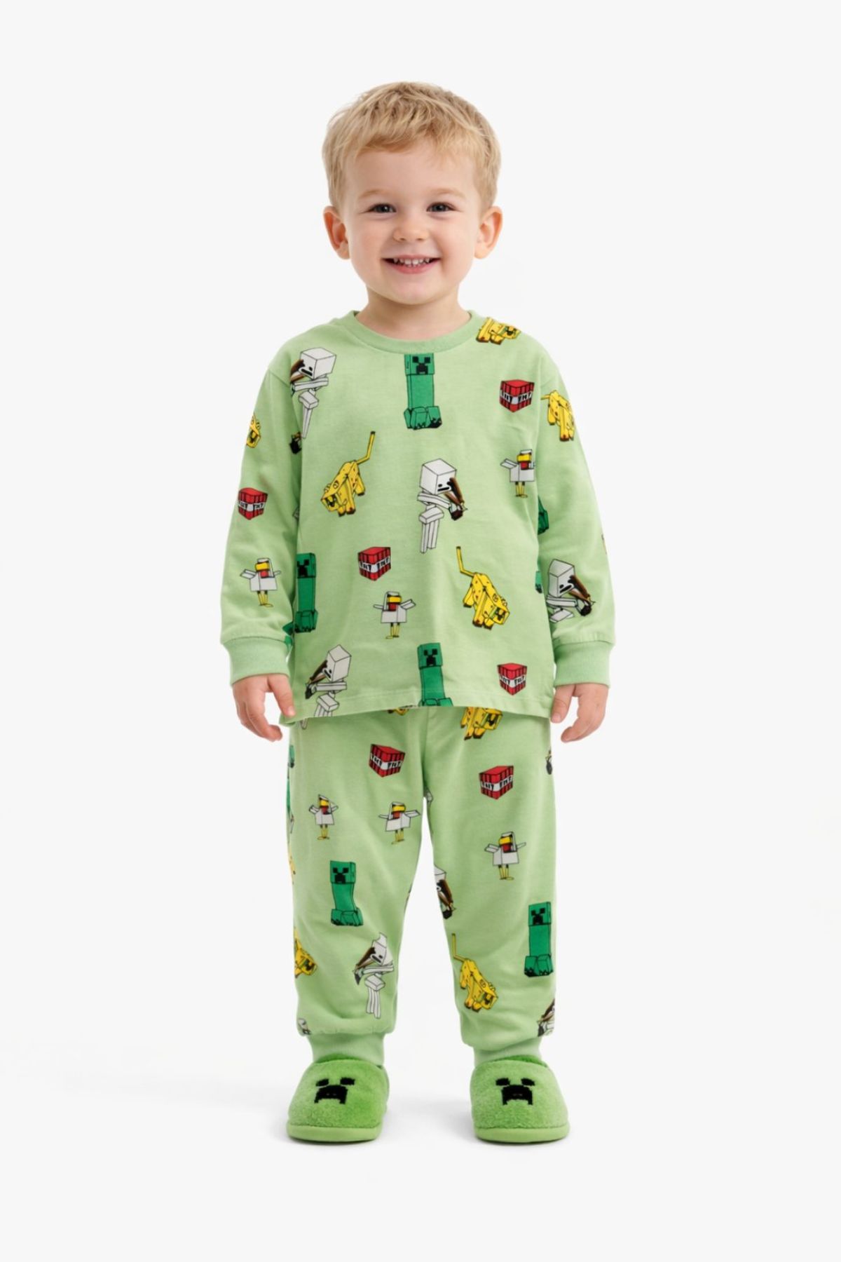  Детска пижама за момче с дълъг ръкав, зелен цвят