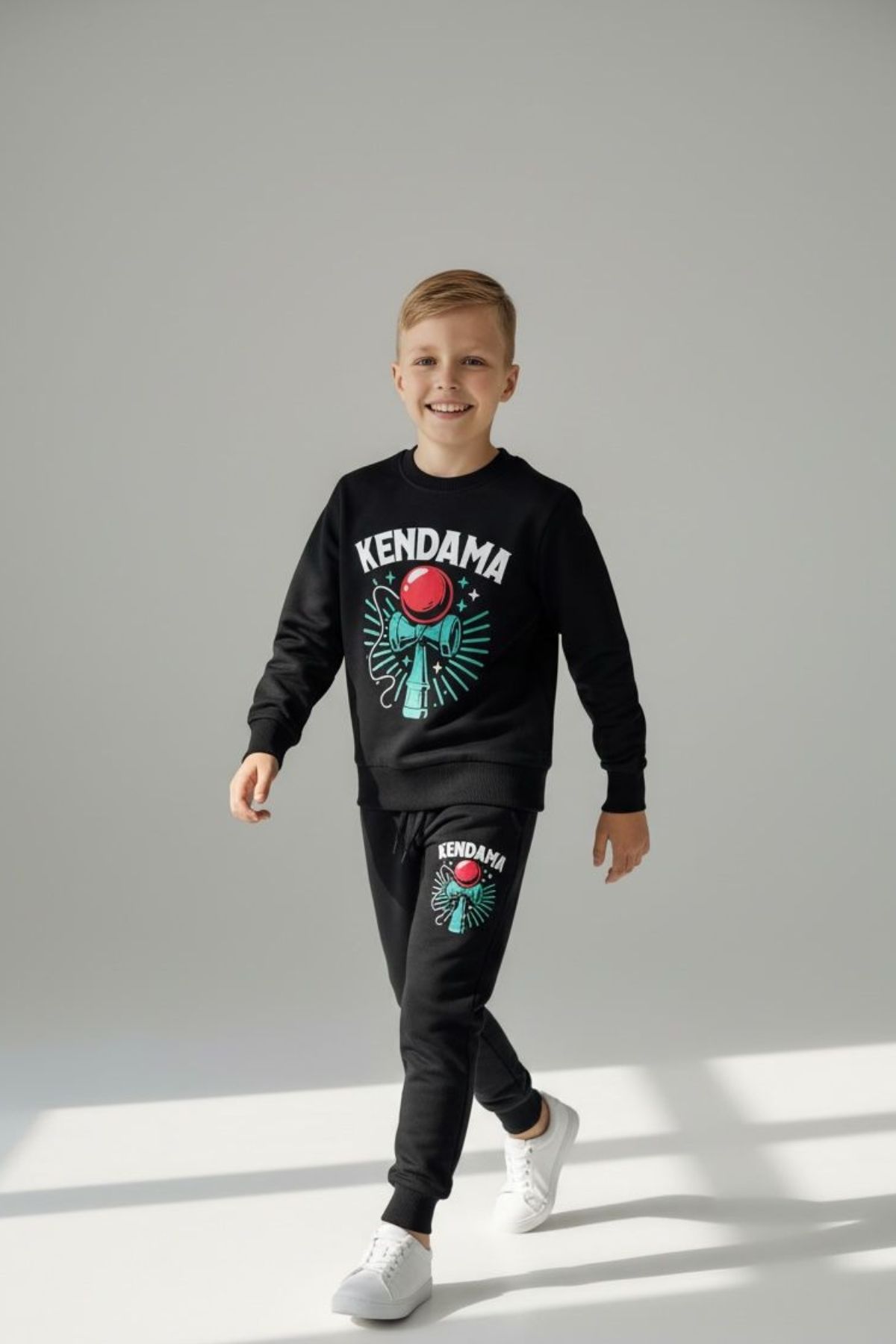 Детска комплект за момче с дълъг ръкав, черен цвят 