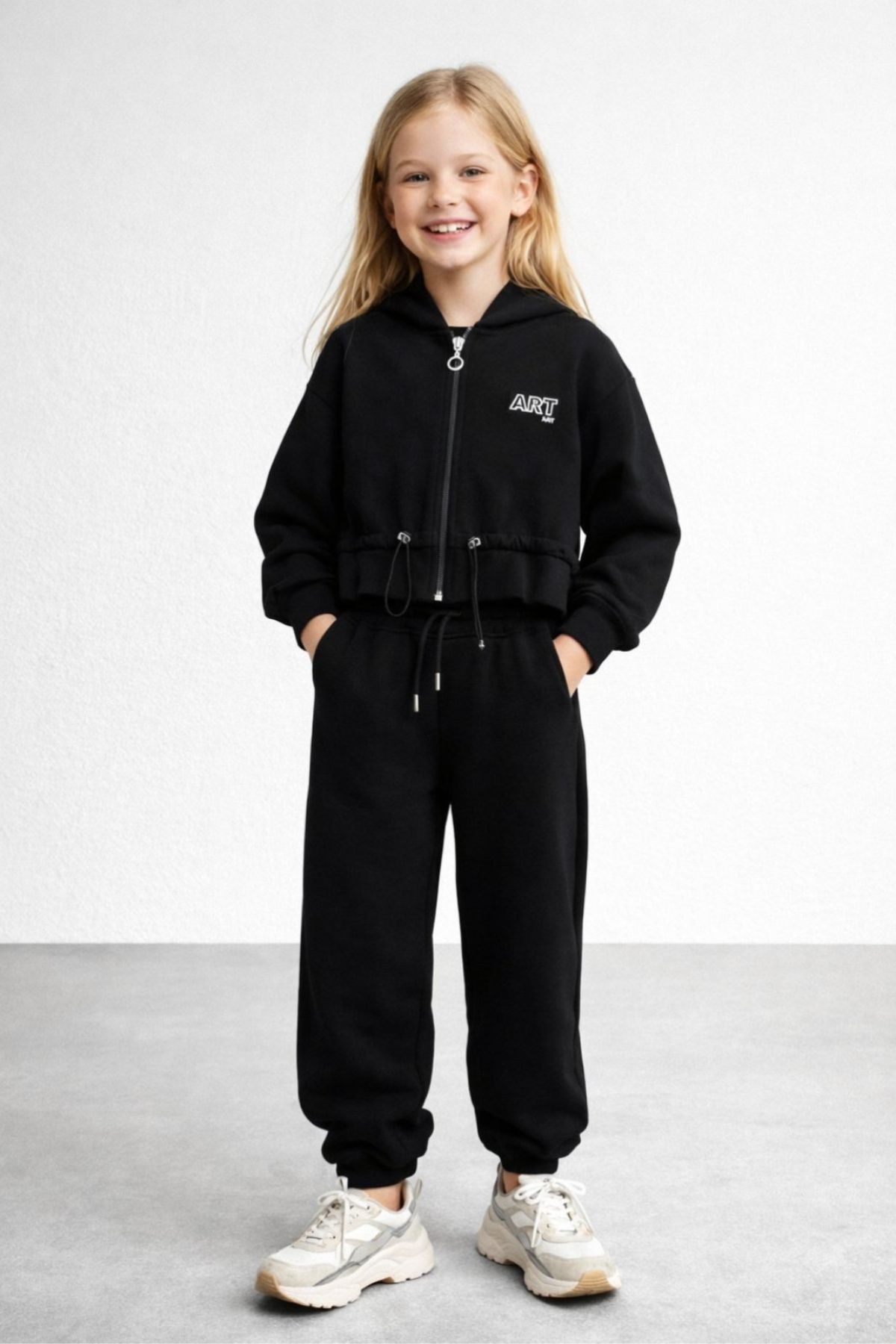 Детски спортен екип момиче,черен цвят