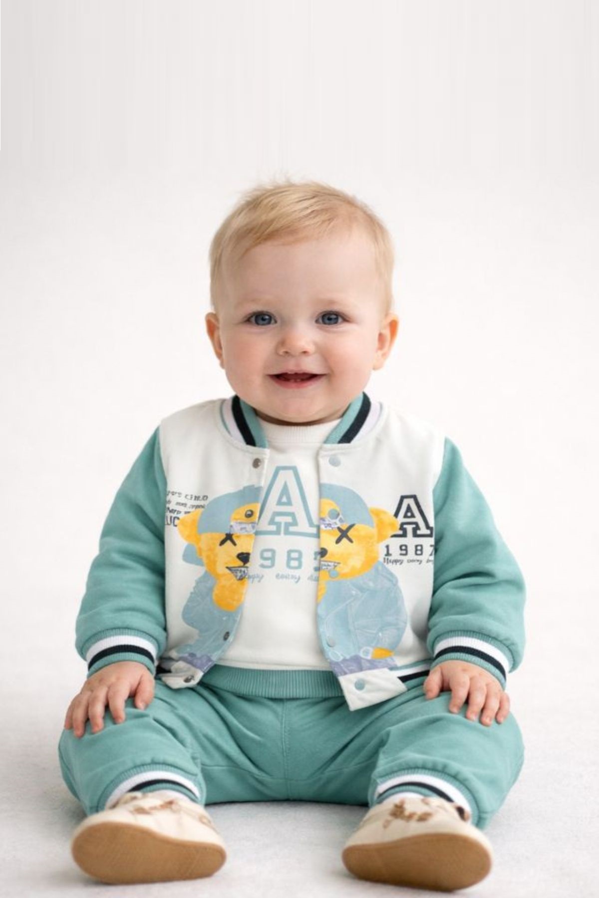 Бебешки комплект за момче с дълъг ръкав 3 части, зелен цвят