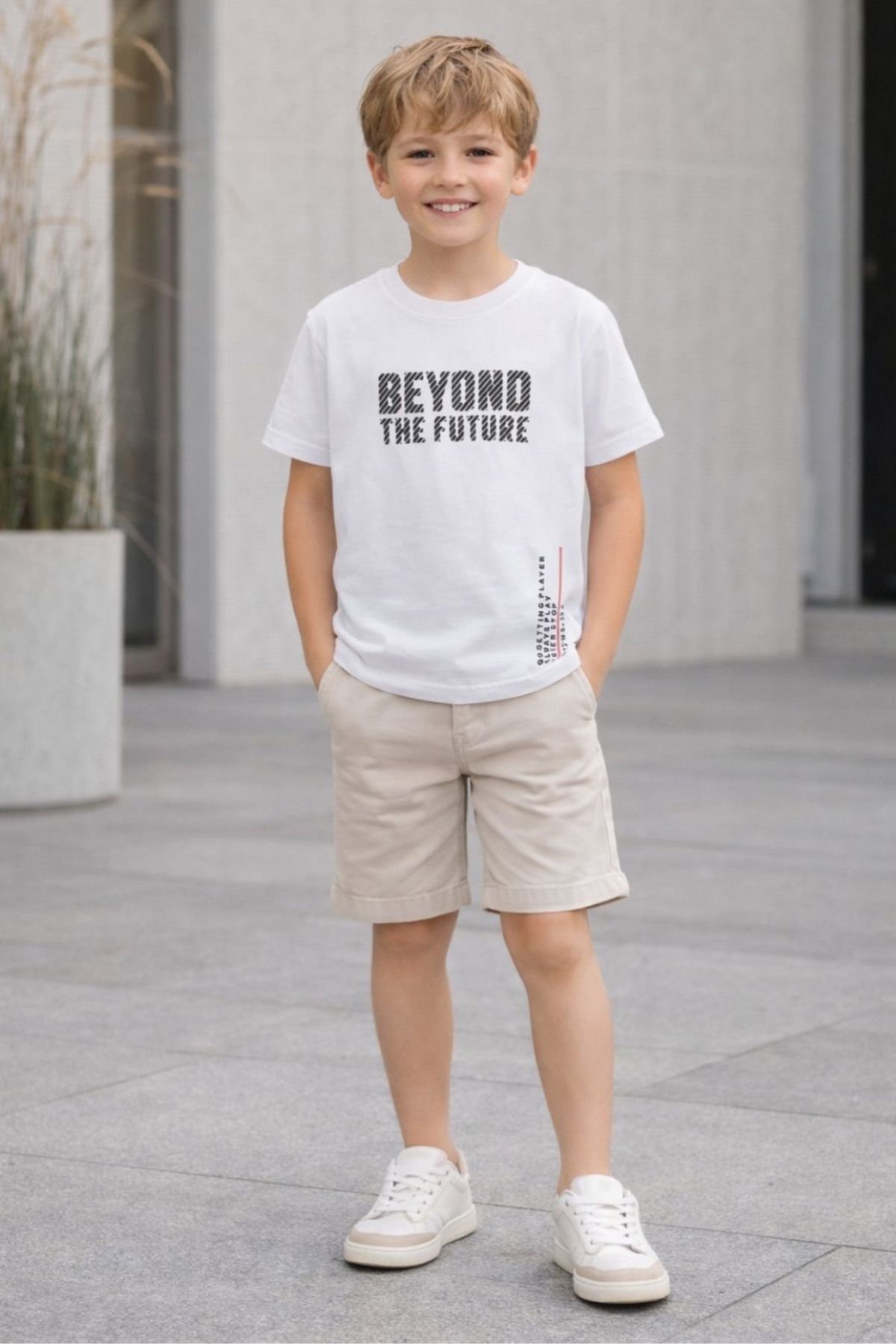 Детска тениска за момче, бял цвят