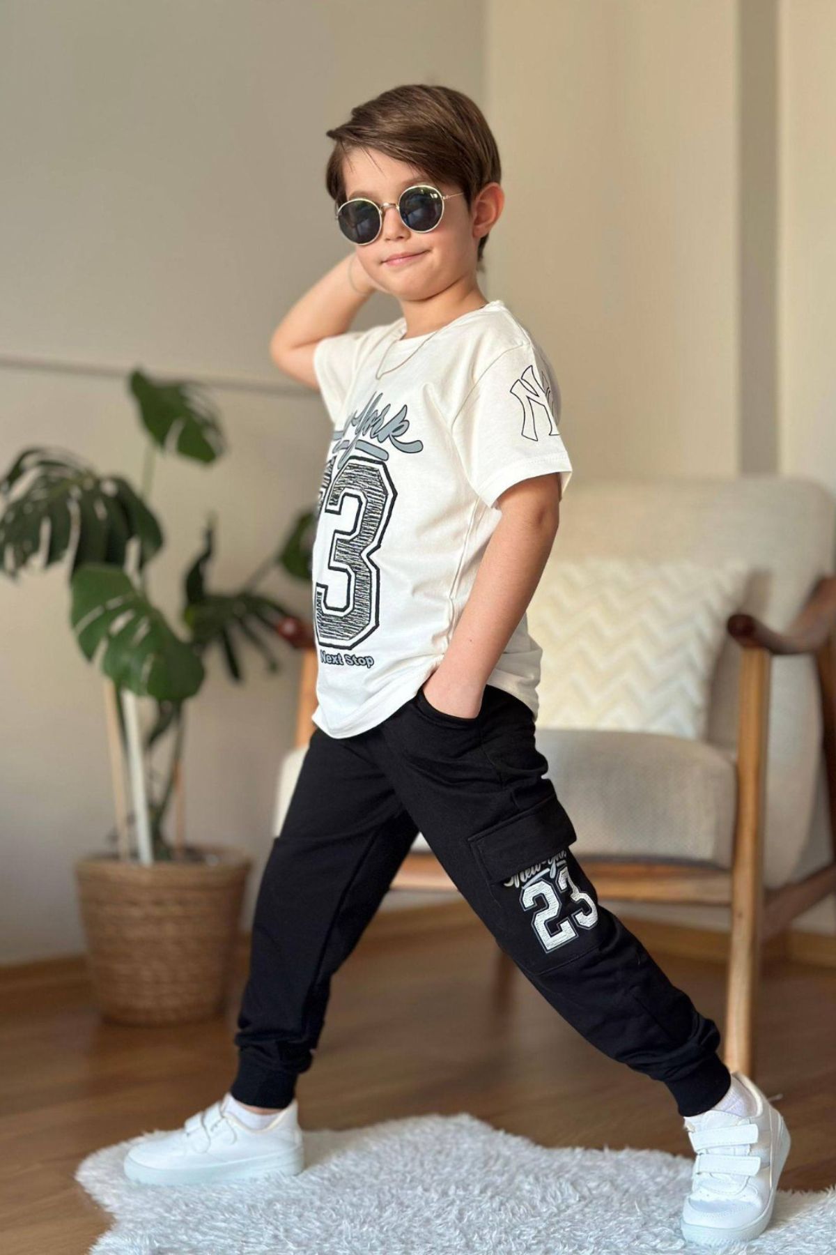 Детски комплект за момче с къс ръкав, черен цвят 