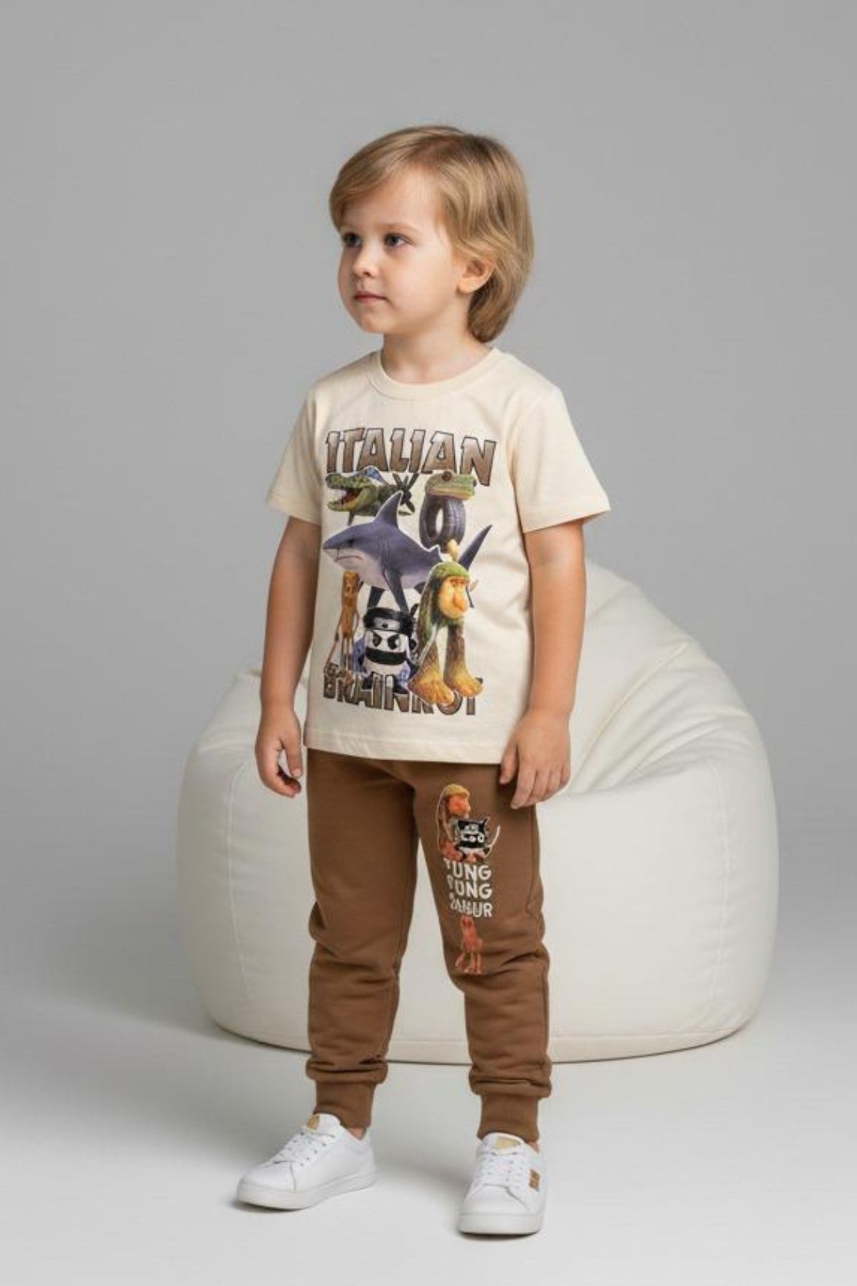 Детски комплект за момче с дълъг ръкав, кафяв цвят