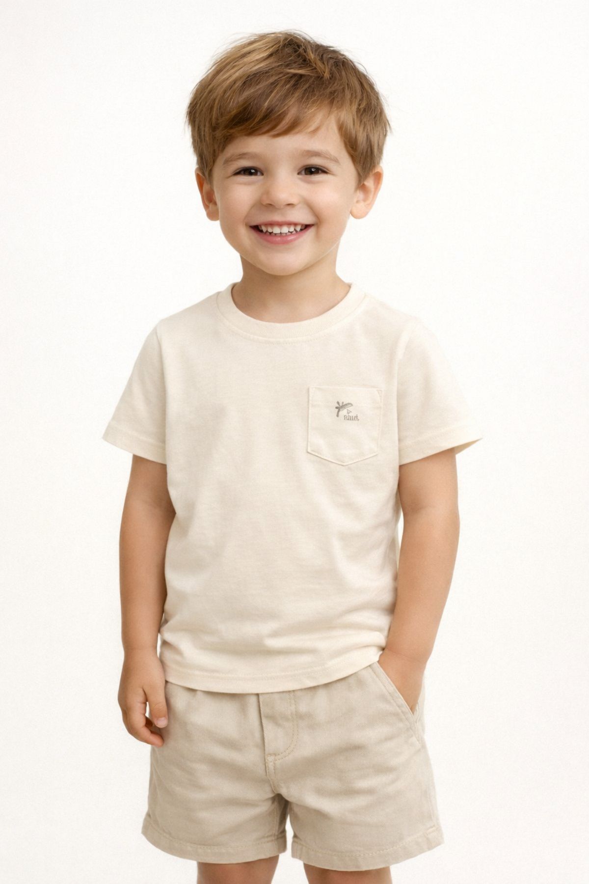 Детска тениска за момче, бежов цвят