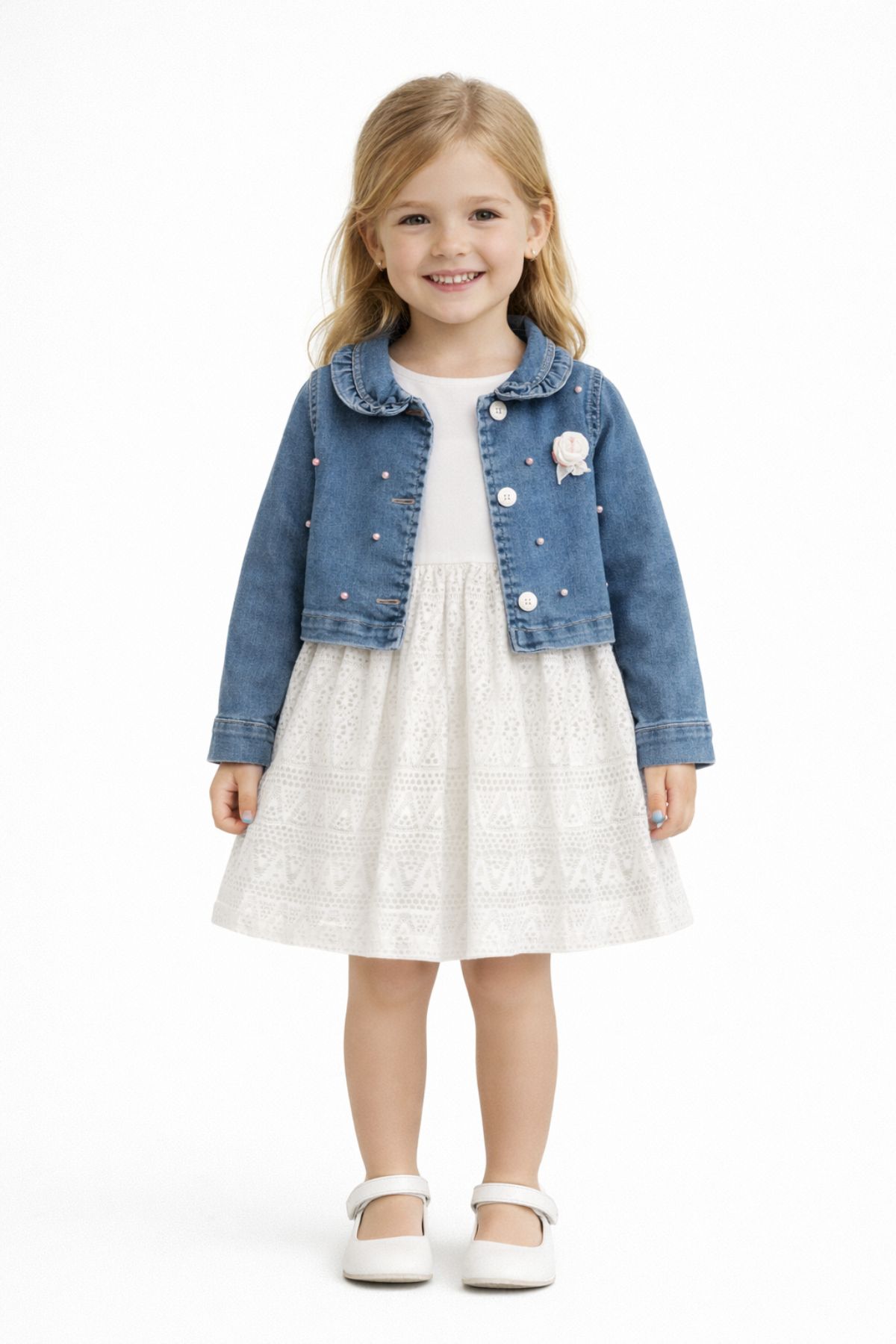 Детска рокля с къс ръкав и дънково яке, бял цвят