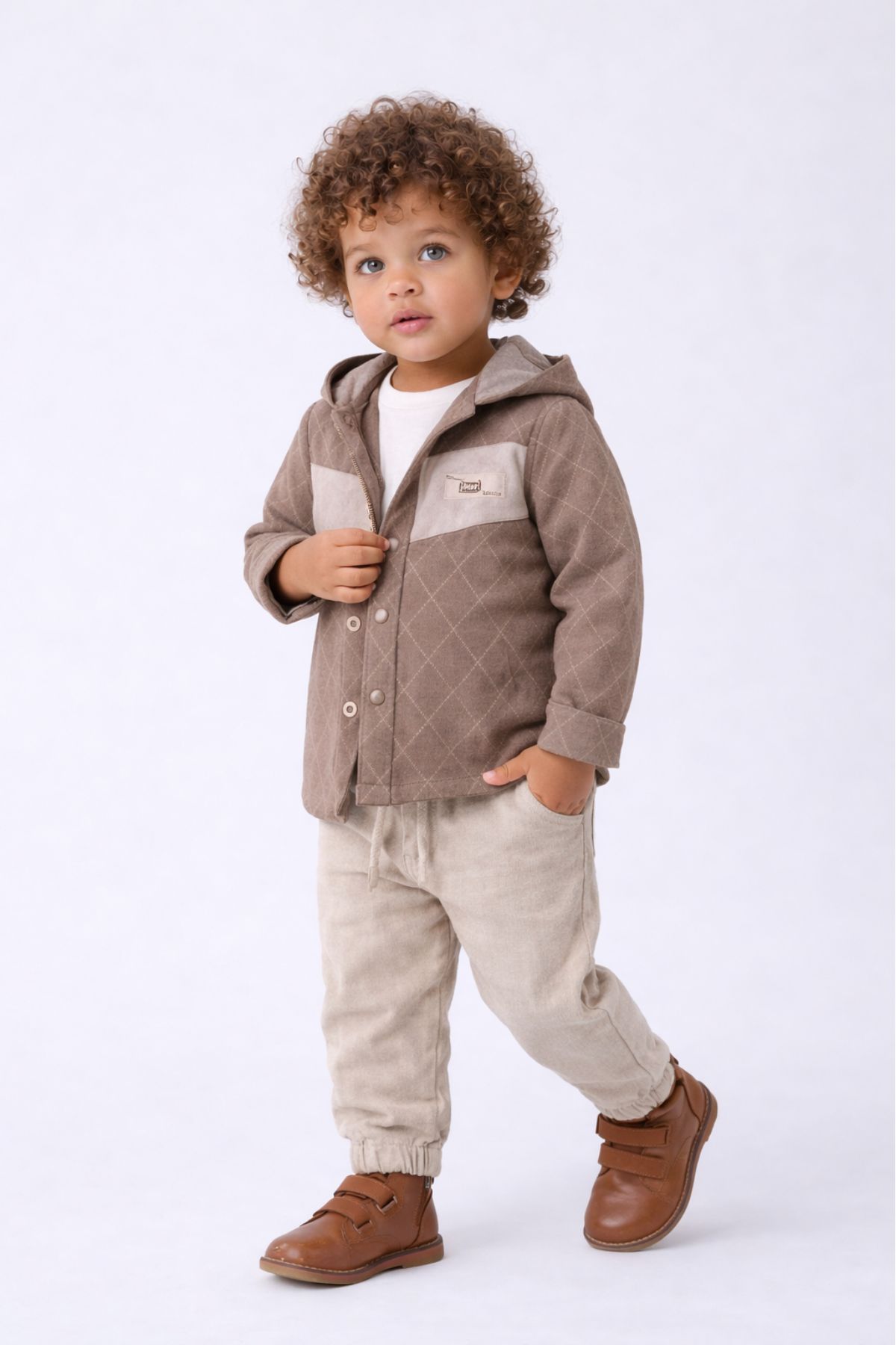 Детски комплект за момче с дълъг ръкав 3 части, бежов цвят