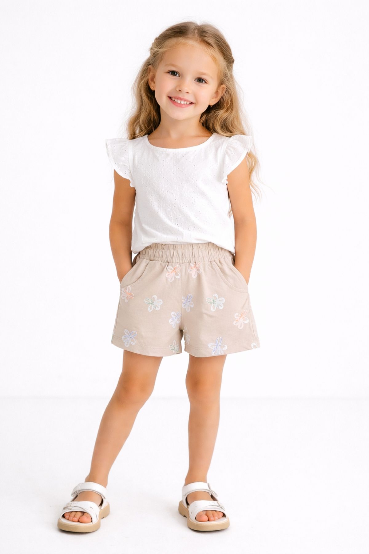 Детски къси панталонки за момиче, бежов цвят