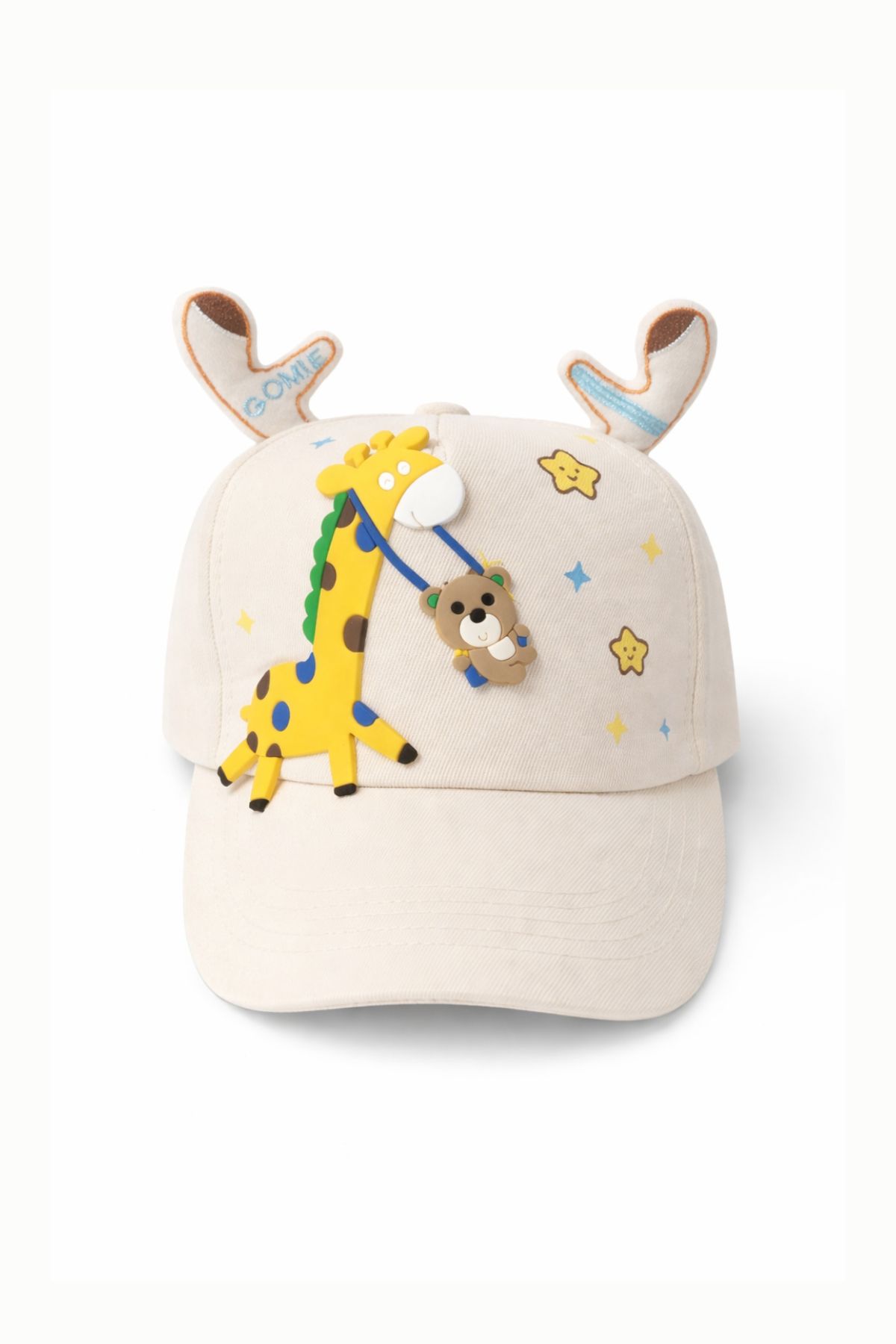 Детска шапка за момче,светло бежов цвят