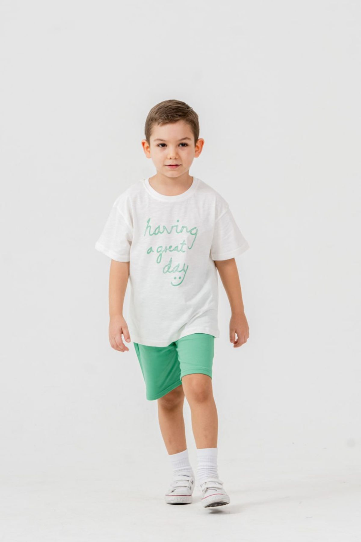 Детски комплект за момче с къс ръкав, зелен цвят  