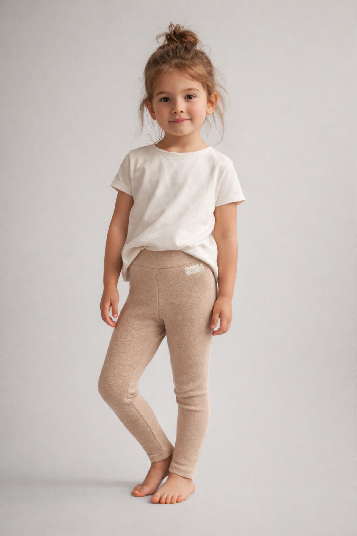 Детски клин, бежов цвят 