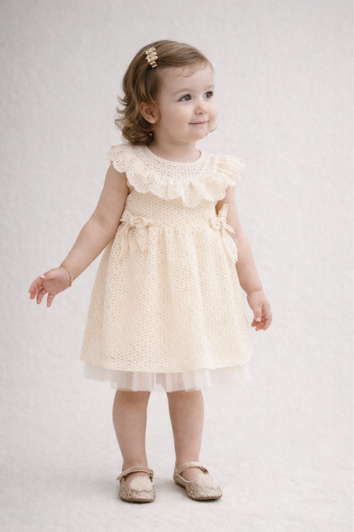 Бебешка официална рокля, цвят екрю 