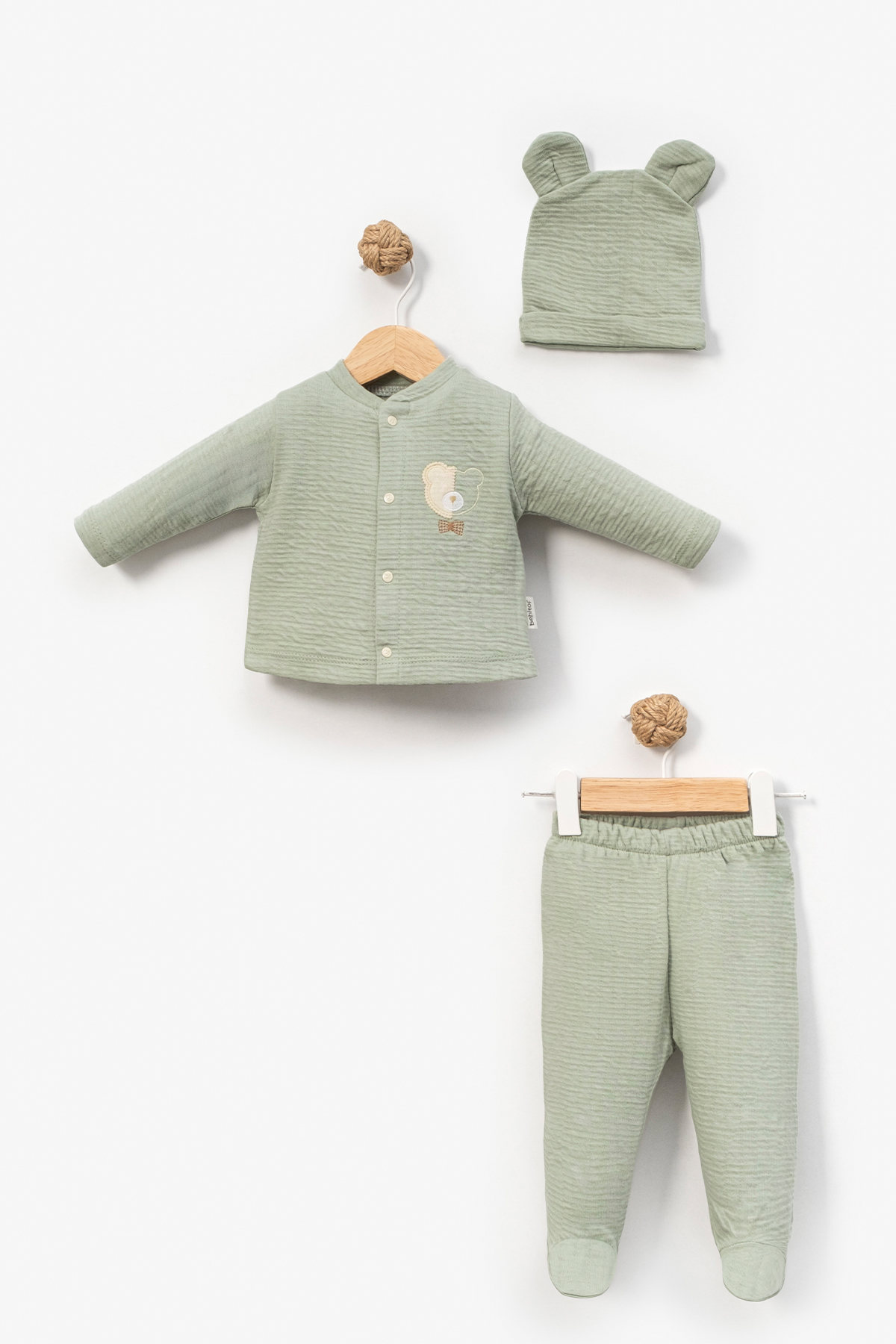 Бебешки комплект за момче с дълъг ръкав 3 части, зелен цвят