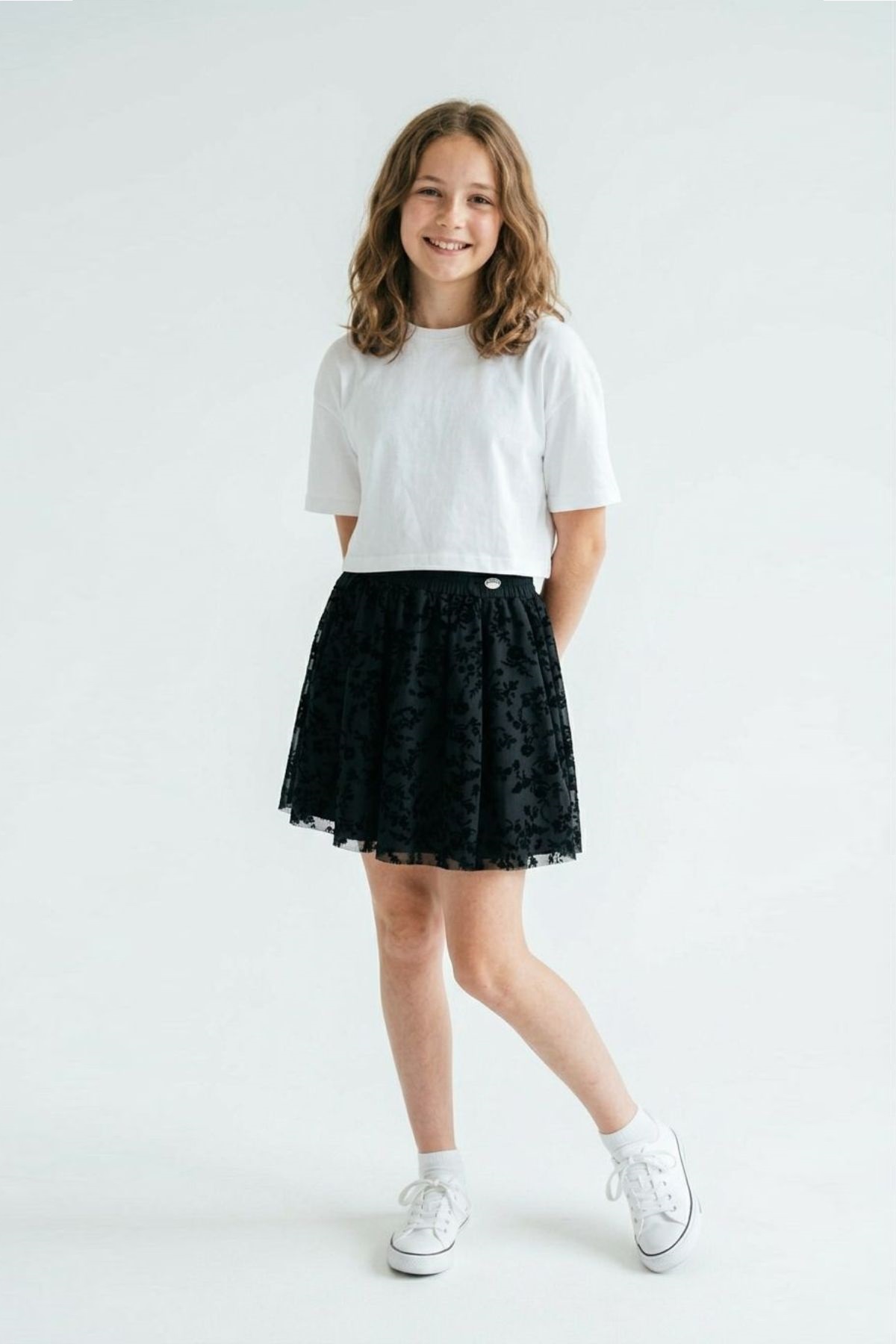 Детска пола, черен цвят