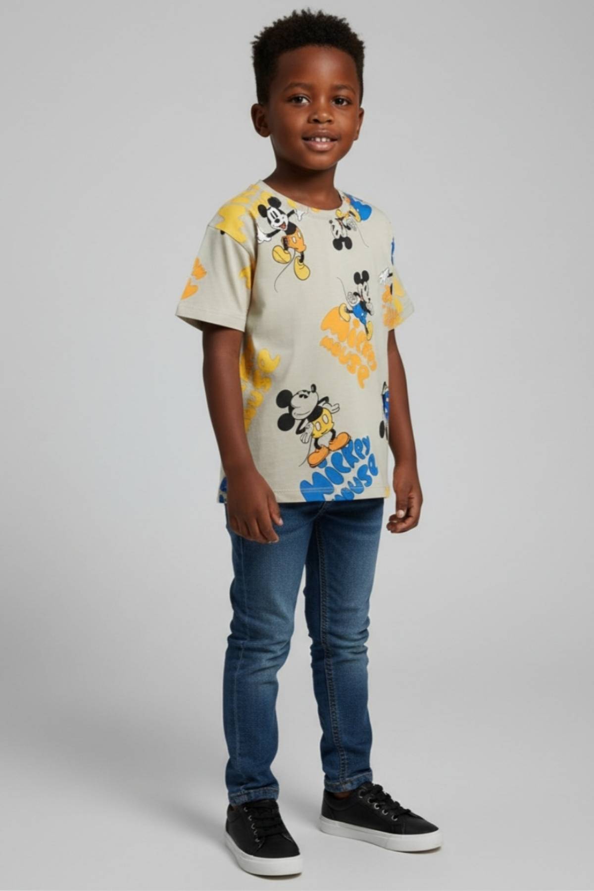 Детска тениска момче, бежов цвят