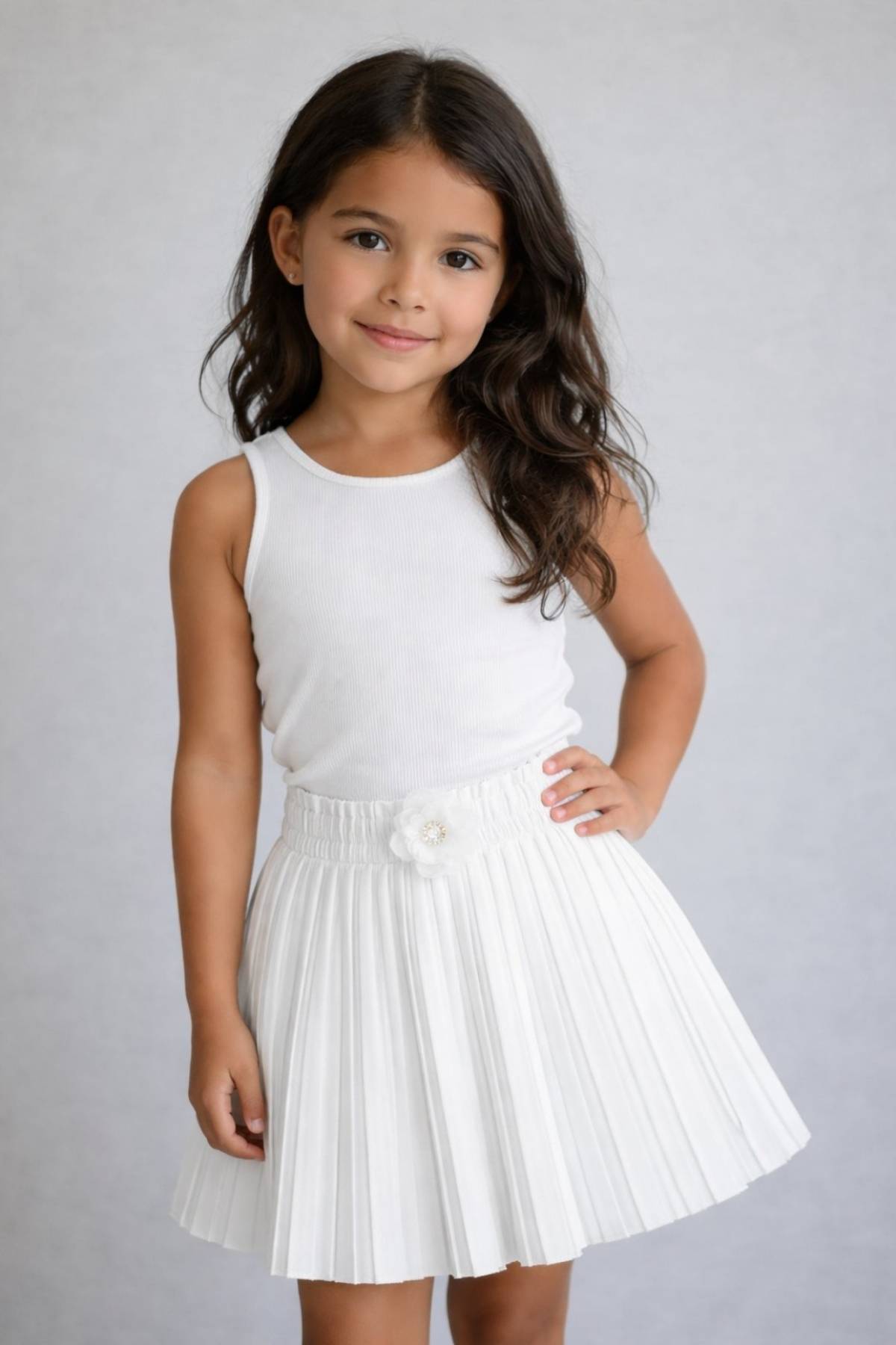  Детска пола, цвят екрю