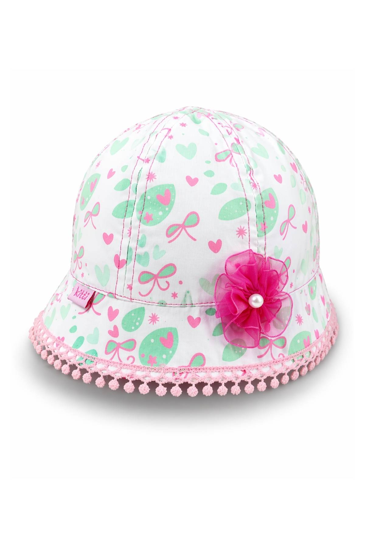 Детска шапка за момиче, бял цвят