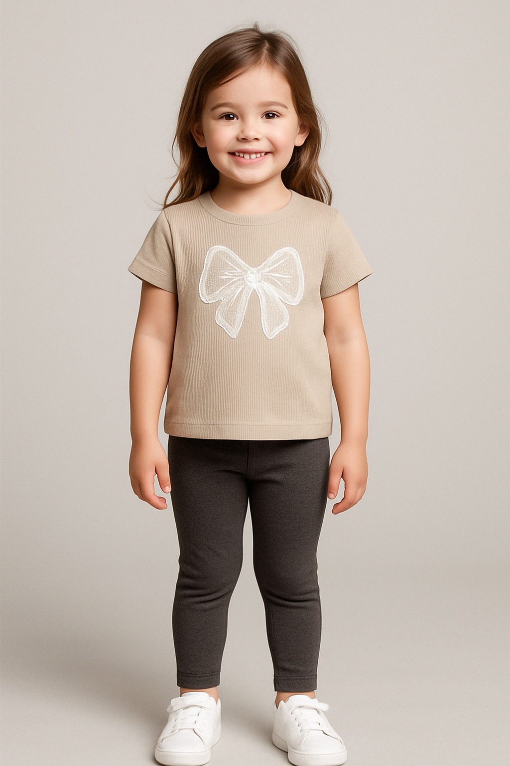 Детска тениска за момиче, бежов цвят