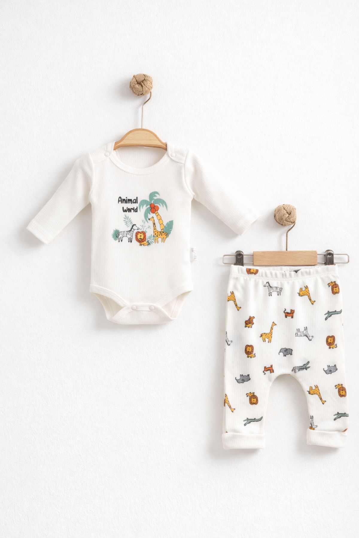 Детски комплект за момче с дълъг ръкав, цвят екрю