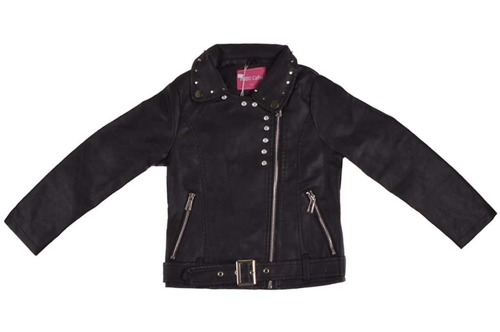 Кожено яке момиче