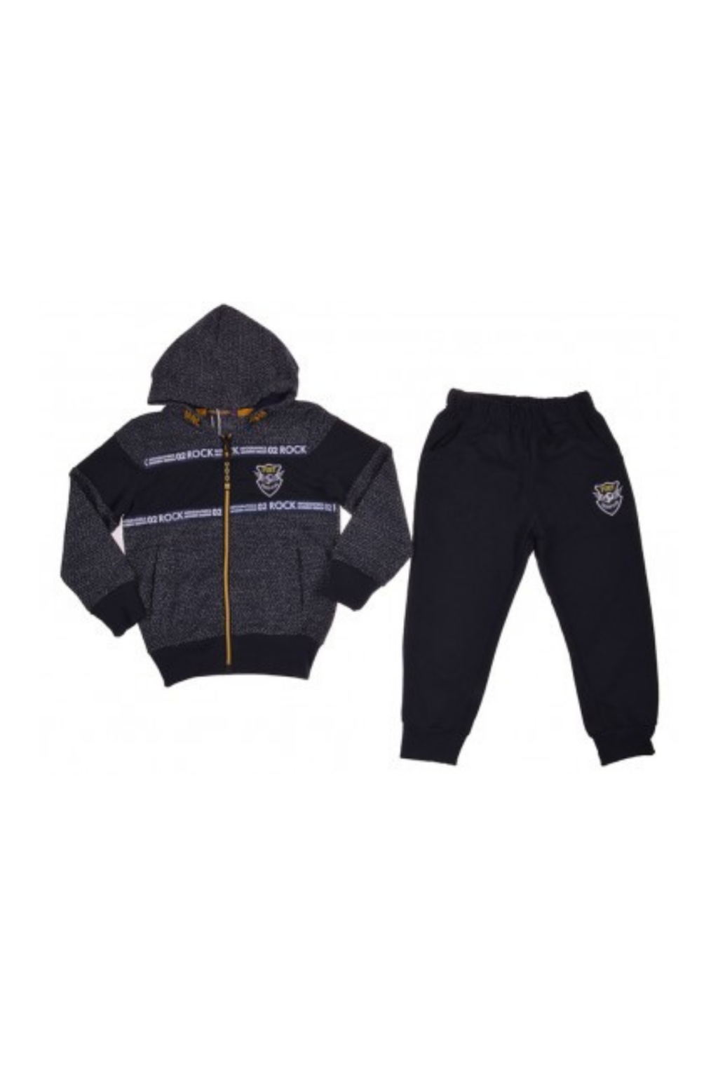 Спортен екип момче