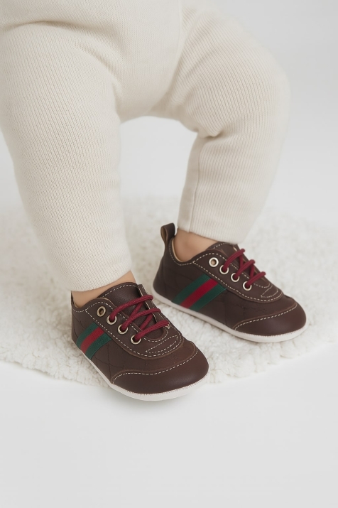 Бебешки декоративни обувки за момче, кафяв цвят