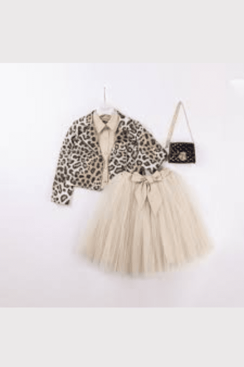 Детски комплект риза рълъг ръкав с пола, яке и чантичка , бежов цвят