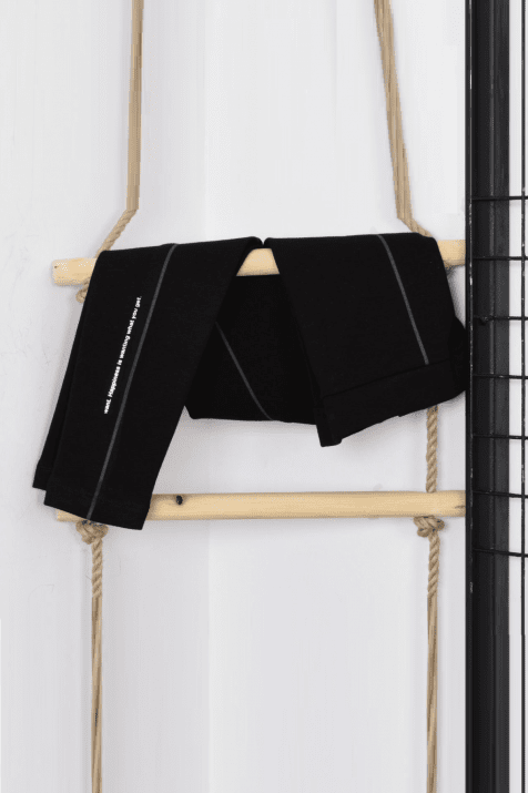 Детски клин, черен цвят