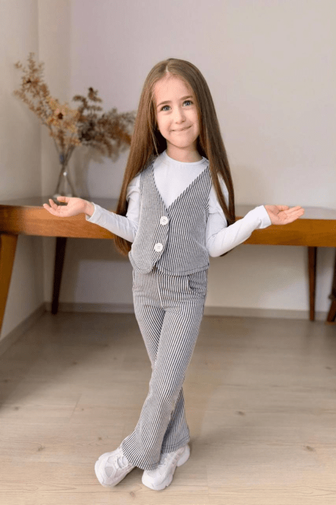 Детски комплект за момиче дълъг ръкав 3 части, бяло и черно райе