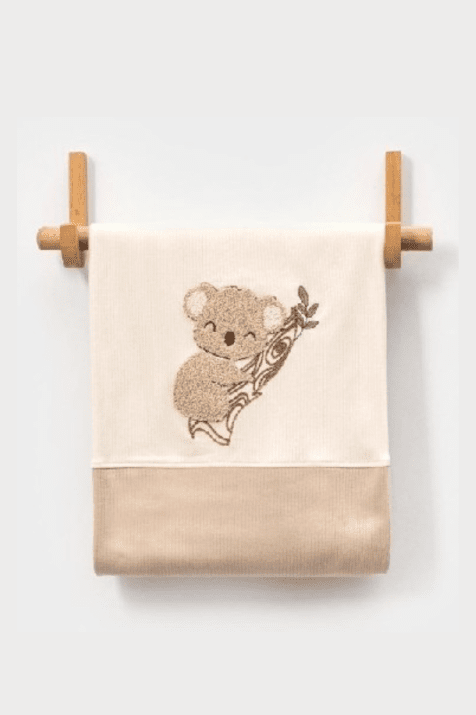 Бебешка пелена, бежов цвят