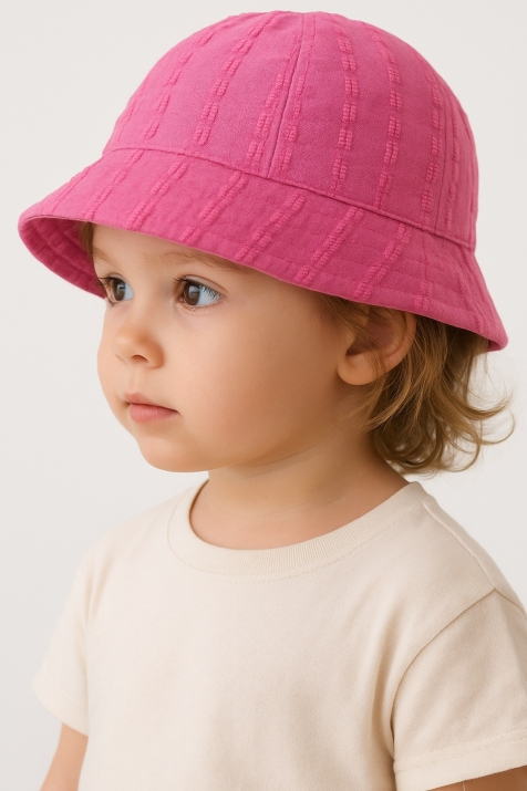 Детска шапка за момиче, розов цвят