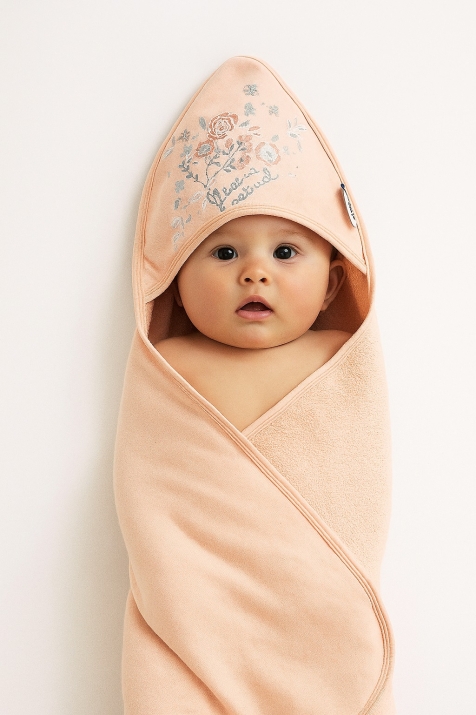 Бебешка хавлия за баня с тривка, оранжев цвят