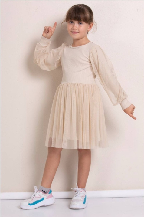Детска рокля с дълъг ръкав, бежов цвят 