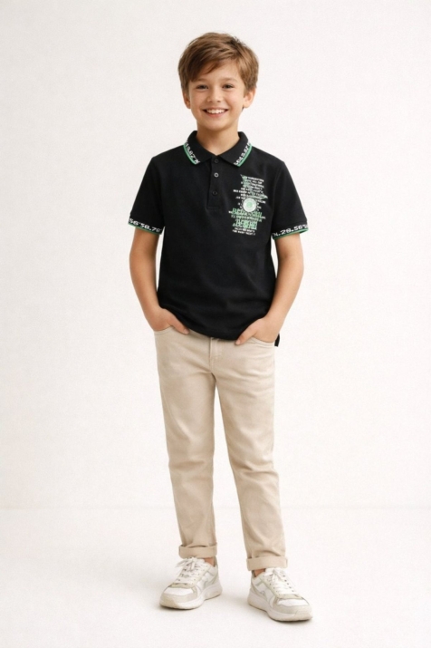 Детска тениска с якичка за момче, черен цвят
