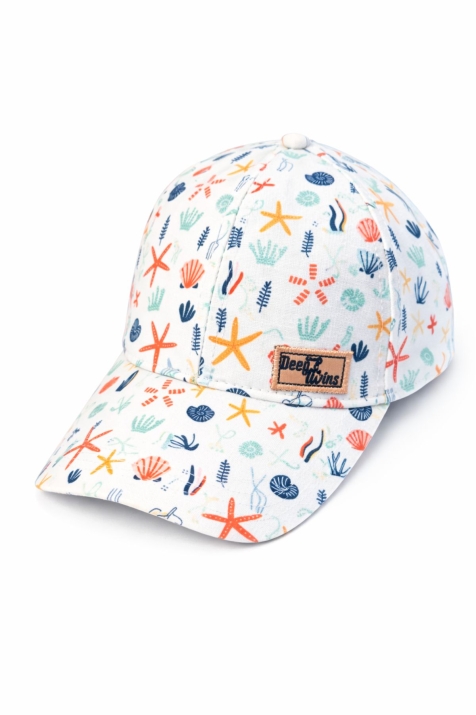 Детска шапка за момче, бял цвят