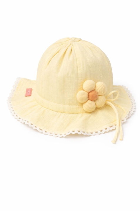 Детска шапка за момиче, светло жълт цвят