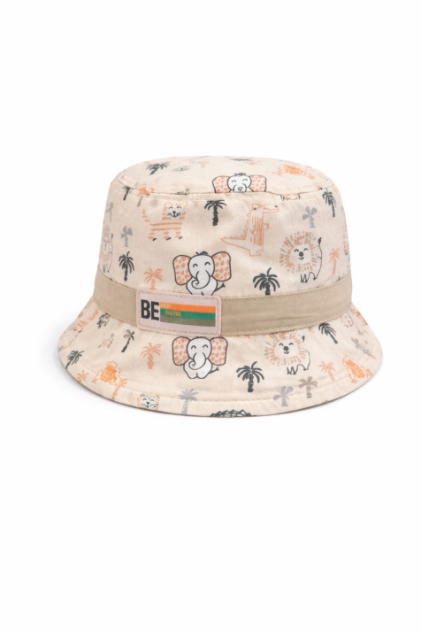 Бебешка шапка за момче, бежов цвят