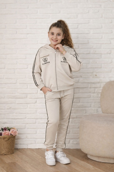 Детски спортен екип за момиче, бежов цвят