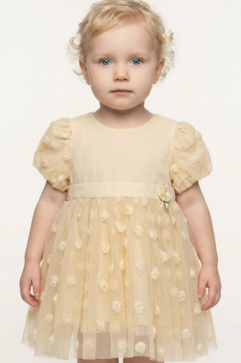 Детски рокля с къс ръкав, бежов цвят