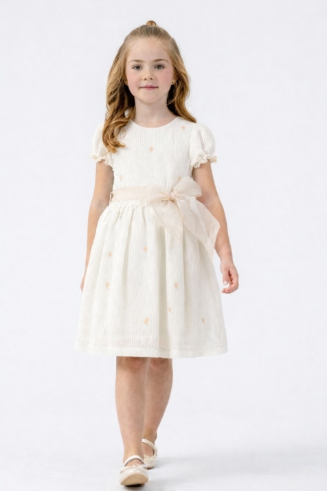 Детска рокля с къс ръкав, бял цвят 