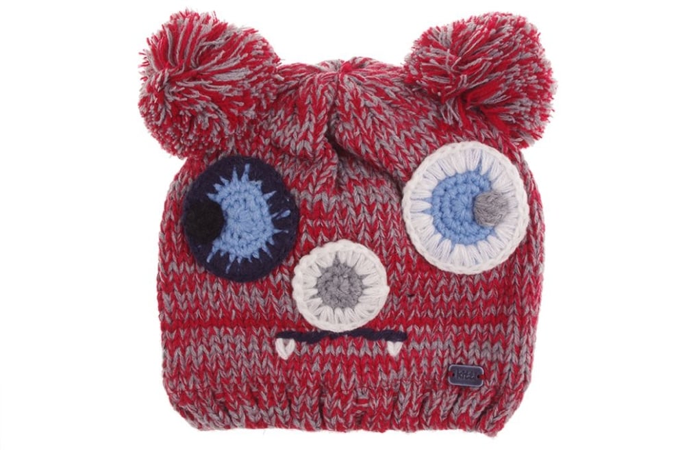 Детска шапка за момче,червен цвят