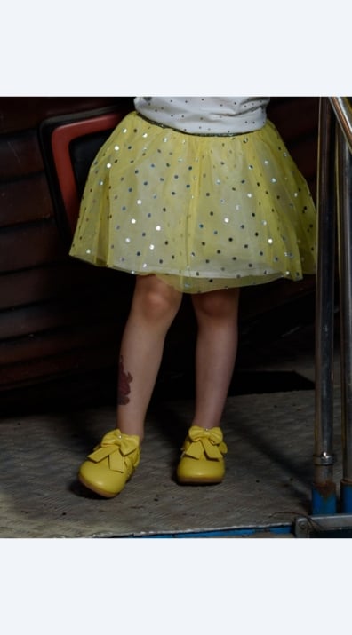 Детска пола с тюл, жълт цвят
