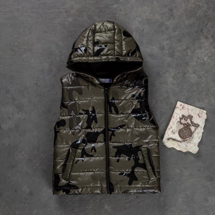 Детска грейка за момче,в тъмно зелен цвят