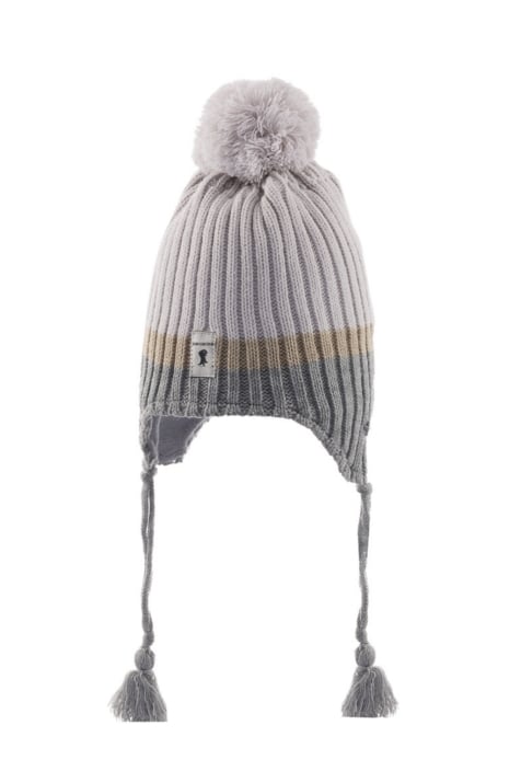 Детска шапка за момче,в  цвят екрю