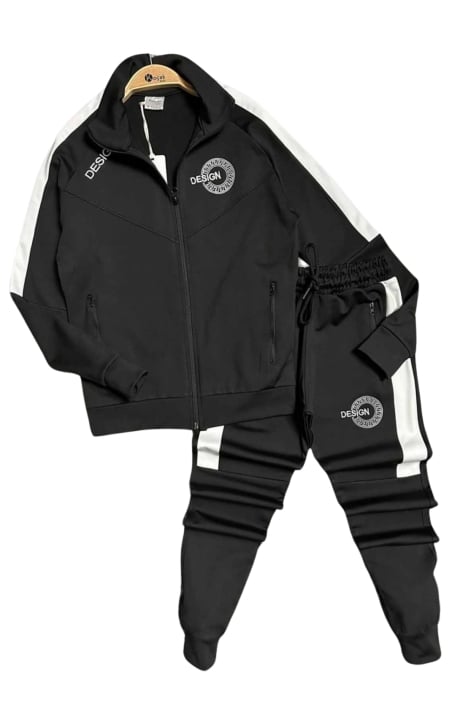 Детски спортен екип за момче ,черен цвят