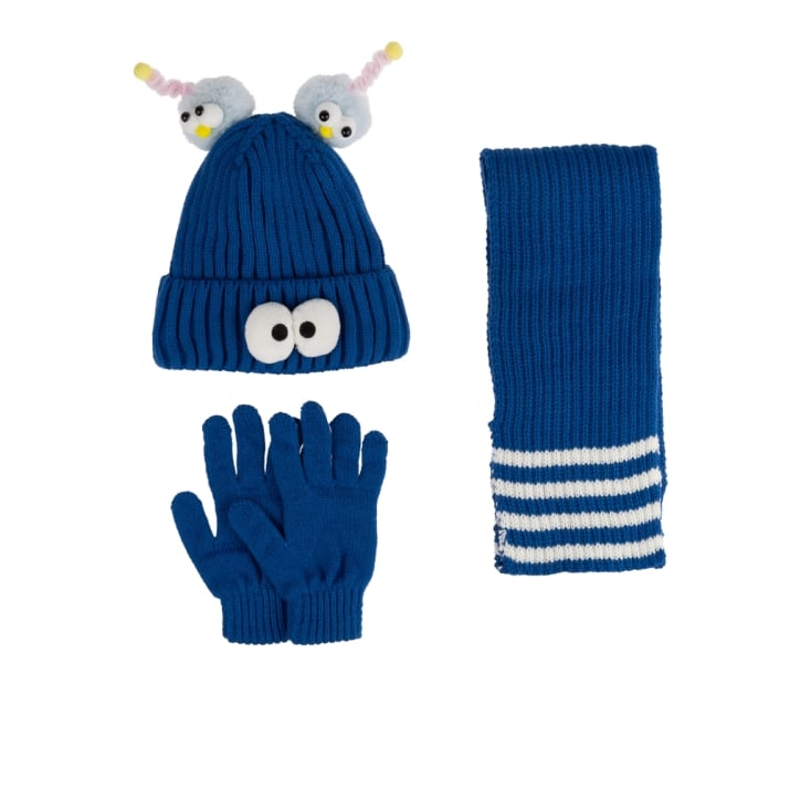 Детски комплект шапка, шал и ръкавици ,в син цвят